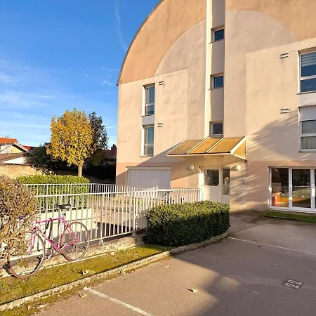 Duplex - Calme- Parking Gratuit 公寓 第戎