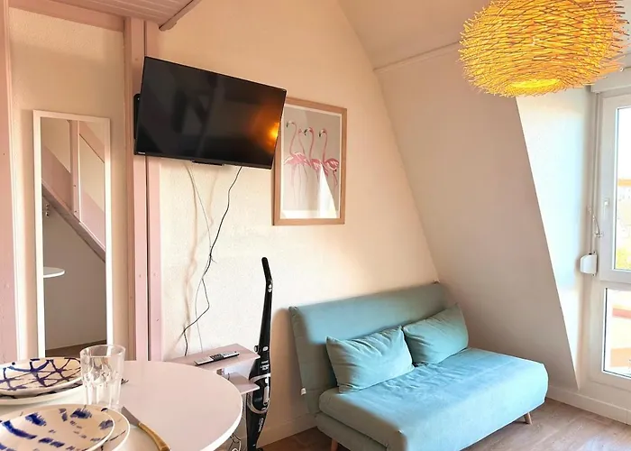 Duplex - Calme- Parking Gratuit Appartement